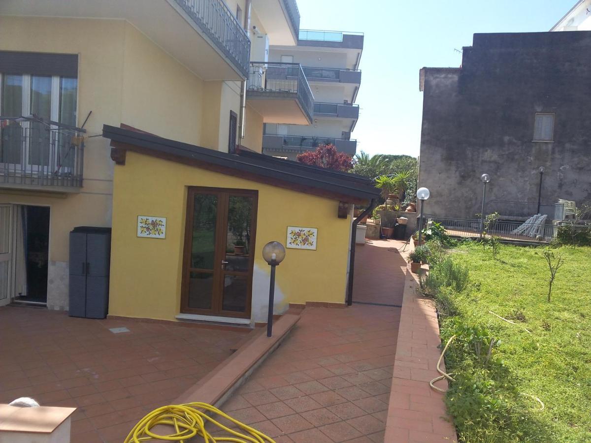 Villa Eleonora Formia Exterior photo