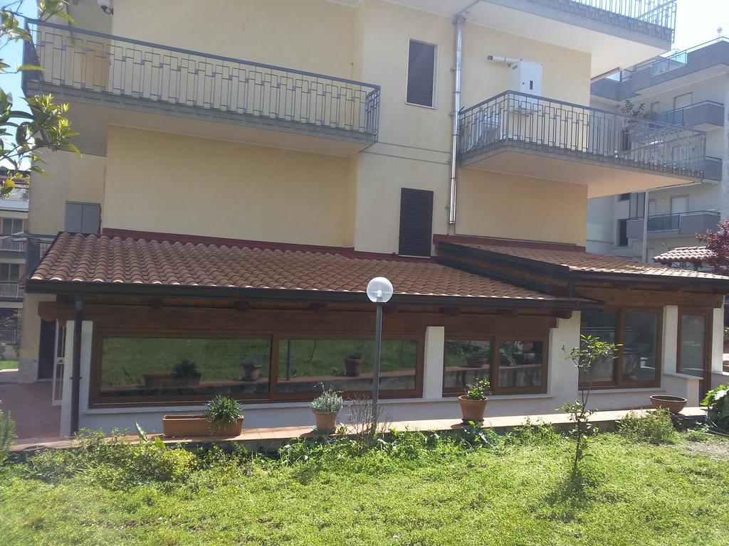 Villa Eleonora Formia Exterior photo